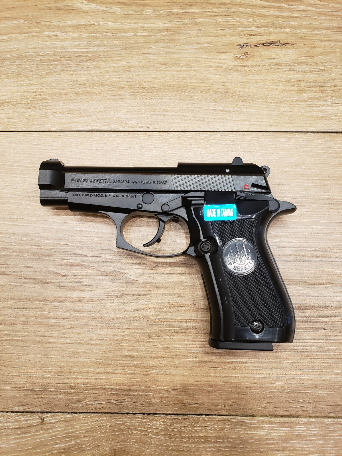 HK / WE M84 GBB PISTOL BK W/MARKING